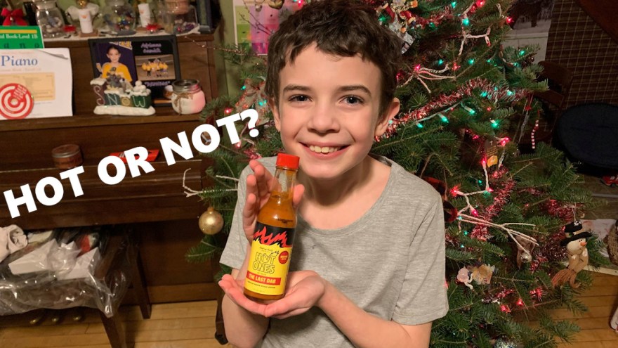 Hot Ones "The Last Dab" Carolina Reaper Edition - Taste Test - Hot or Not?